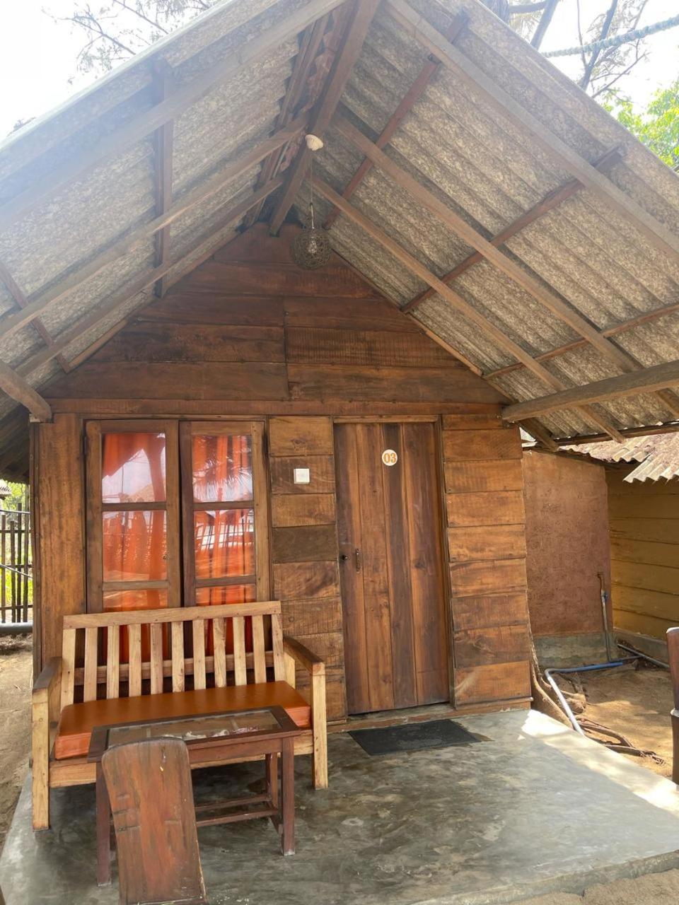 Vitamin Sea Beach Cabana & Hostel Nilaveli Exterior foto